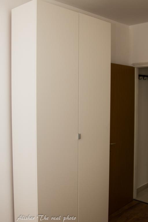 Apartment 5 Minutes From The Sea Ashdod Eksteriør billede